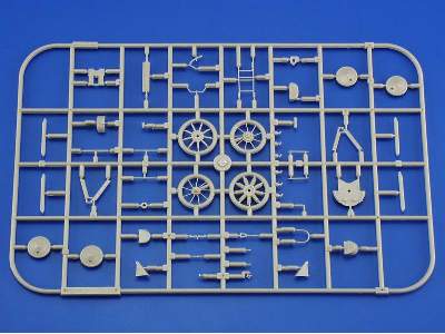 Sopwith F.1 Camel R. N.A. S. 1/48 - image 7