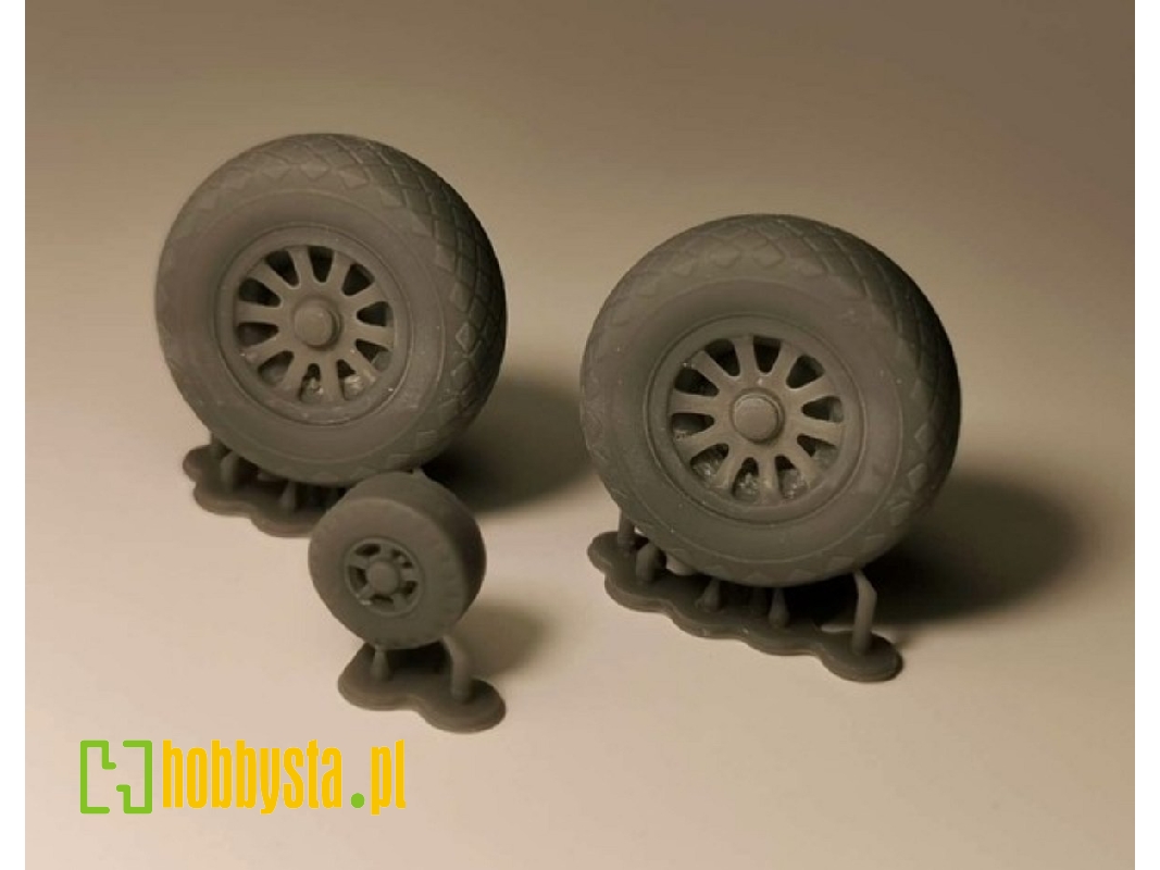 P-51c Mustang - Wheels - image 1