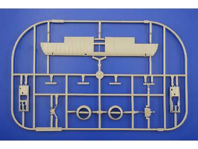 Sopwith Camel 1/48 - image 5