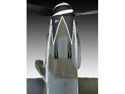 Messerschmitt Bf-109 G-10 Erla - image 4