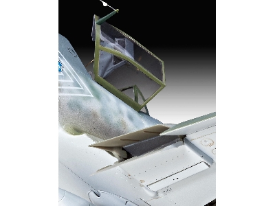 Messerschmitt Bf-109 G-10 Erla - image 6