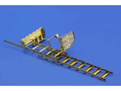 EF-2000 ladder 1/72 - image 2