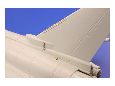 EF-2000 Two-seater exterior 1/48 - Revell - image 10