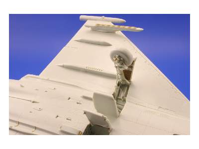 EF-2000 Two-seater exterior 1/48 - Revell - image 15