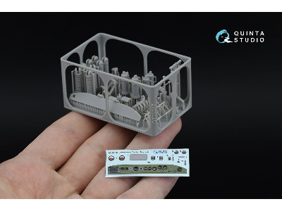 Voroshilovets Tractor - 3d-printed & Coloured Interior On Decal Paper With 3d-printed Resin Parts (For Trumpeter Kits) - image 2