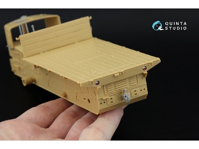 Voroshilovets Tractor - 3d-printed & Coloured Interior On Decal Paper With 3d-printed Resin Parts (For Trumpeter Kits) - image 1