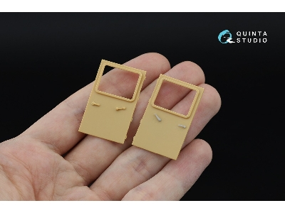 Voroshilovets Tractor - 3d-printed & Coloured Interior On Decal Paper With 3d-printed Resin Parts (For Trumpeter Kits) - image 1