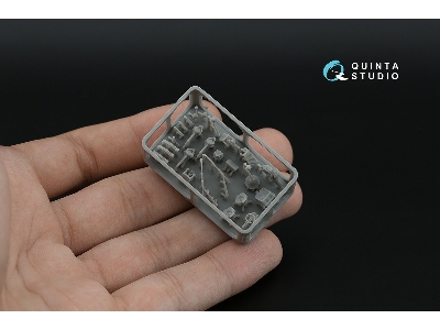 Kraz-260 - 3d-printed & Coloured Interior With 3d-printed Resin Parts (For Takom Kits) - image 6