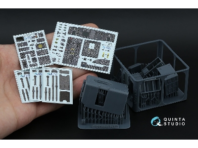 Sikorsky Sh-60 F Seahawk - 3d-printed & Coloured Interior With 3d-printed Resin Parts (For Kitty Hawk Kits) - image 2