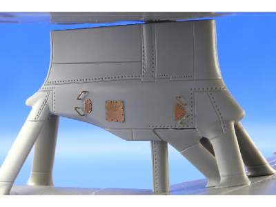 E-2C surface panels 1/48 - Kinetic - image 5