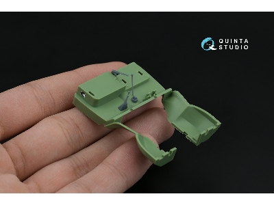 Ural 4320 - 3d-printed & Coloured Interior On Decal Paper With 3d-printed Resin Part (For Kitty Hawk And Zimi Model Kits) - imag