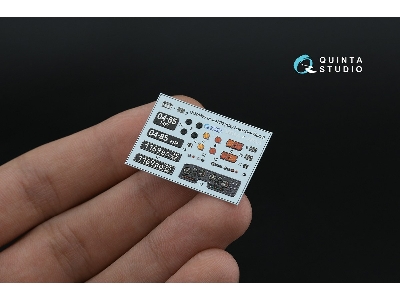 Ural 4320 - 3d-printed & Coloured Interior On Decal Paper With 3d-printed Resin Part (For Kitty Hawk And Zimi Model Kits) - imag