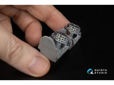 Aero L-39 C - 3d-printed & Coloured Interior With 3d-printed Resin Parts (For Trumpeter Kits) - image 7