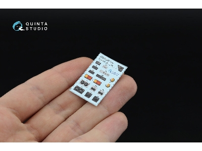 Russian Naval Tow Tractor 3913 - 3d-printed & Coloured Interior With 3d-printed Resin Parts (For Rfm Kits) - image 5