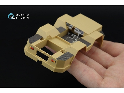 Russian Naval Tow Tractor 3913 - 3d-printed & Coloured Interior With 3d-printed Resin Parts (For Rfm Kits) - image 8