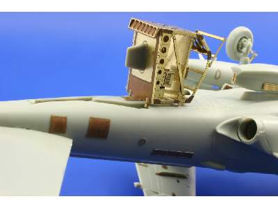 EA-6B electronic equipments 1/48 - Kinetic - image 5