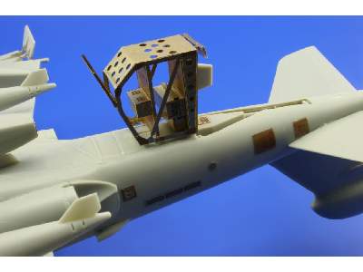 EA-6B electronic equipments 1/48 - Kinetic - image 7