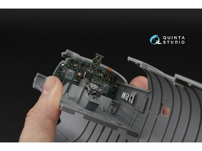 Consolidated B-24 D/J Liberator - Pilot's Compartment 3d-printed & Coloured Interior On Decal Paper (For Hobby Boss Kits) - imag