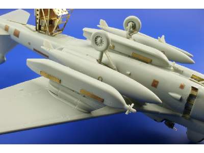 EA-6B exterior 1/48 - Kinetic - image 10