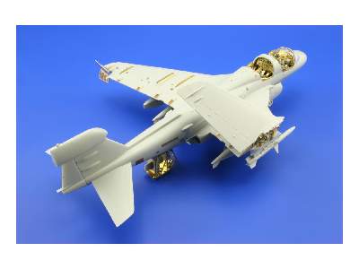 EA-6B exterior 1/48 - Kinetic - image 11