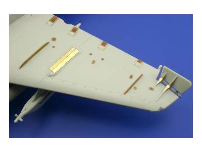 EA-6B exterior 1/48 - Kinetic - image 13