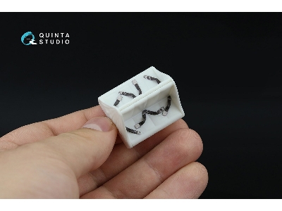 Westland Lynx Mk.8 - 3d-printed & Coloured Interior (For Revell Kits) - image 14