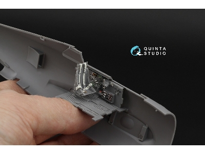 Republic P-47 D Thunderbolt Razorback - 3d-printed & Coloured Interior (For Miniart Kits) - image 6