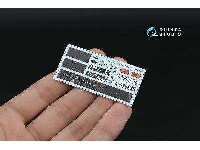 Kraz-6322 - 3d-printed & Coloured Interior Small Version (For Hobby Boss Kits) - image 2