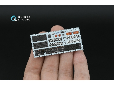 Kraz-6322 - 3d-printed & Coloured Interior Small Version (For Takom Kits) - image 3