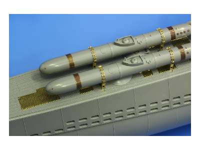 I-53 Kaiten 1/72 - Lindberg - image 4