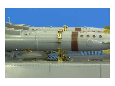 I-53 Kaiten 1/72 - Lindberg - image 8