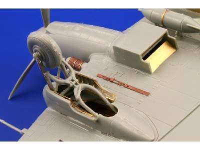 II-2 Stormovik Single Seater S. A. 1/72 - Academy Minicraft - image 9