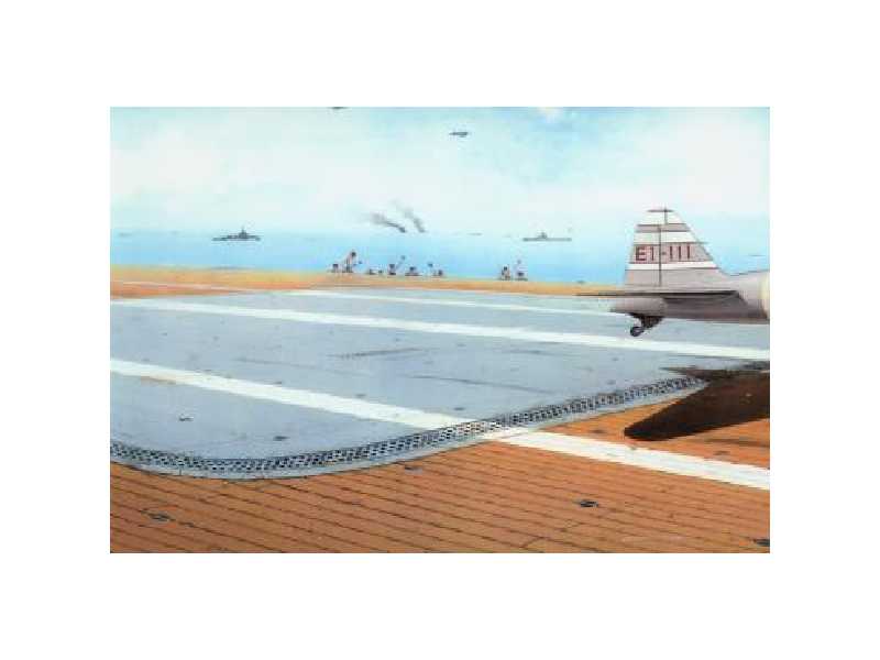 IJN Aircraft Carrier Deck WWII 1/48 - image 1