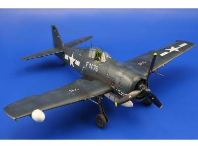 F6F ROYAL CLASS 1/48 - image 30