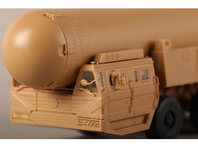 Chinese Df-61 Icbm - image 18