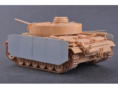 Pz.Kpfw.Iii Ausf.M - image 5