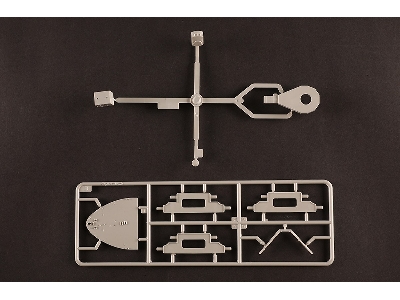 Hms Lord Clive - Royal Navy Monitor - image 4
