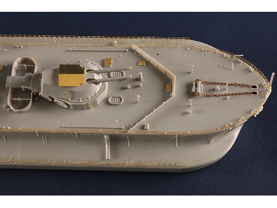 Hms Lord Clive - Royal Navy Monitor - image 15