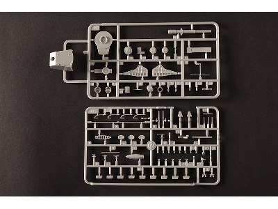 Hms General Wolfe - image 6