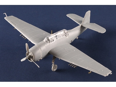 Grumman Tbf-1c Avenger - image 19