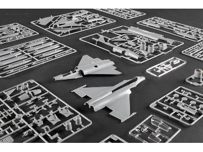 Paf J-10ce Multi-role Fighter & Iaf Rafale 2 In 1 - image 7