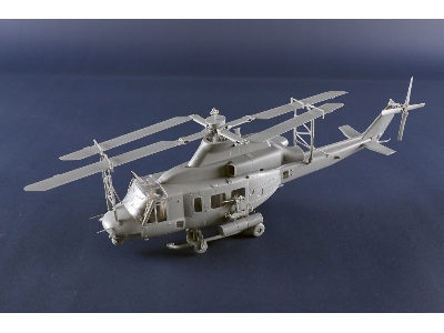 Bell Uh-1 Y Venom - image 8