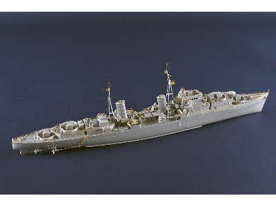 Hms Scylla - image 10