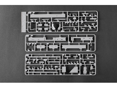Hms Queen Elizabeth Aircraft Carrier - image 8