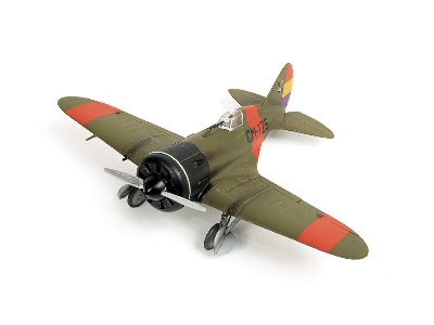 Soviet Fighter Polikarpov I-16 Type 5 - image 3