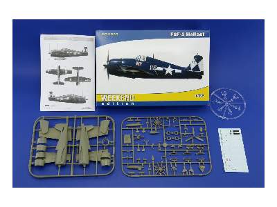 F6F-5 Hellcat 1/72 - image 3