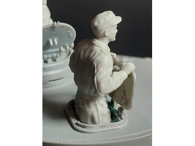 Waffen Ss Tiger I Loader (Operation Zitadelle / 1 Figure) - image 2