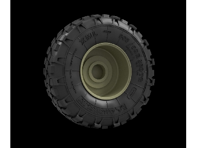 Vbci 8x8 - Road Wheels (Michelin Xml) - image 1