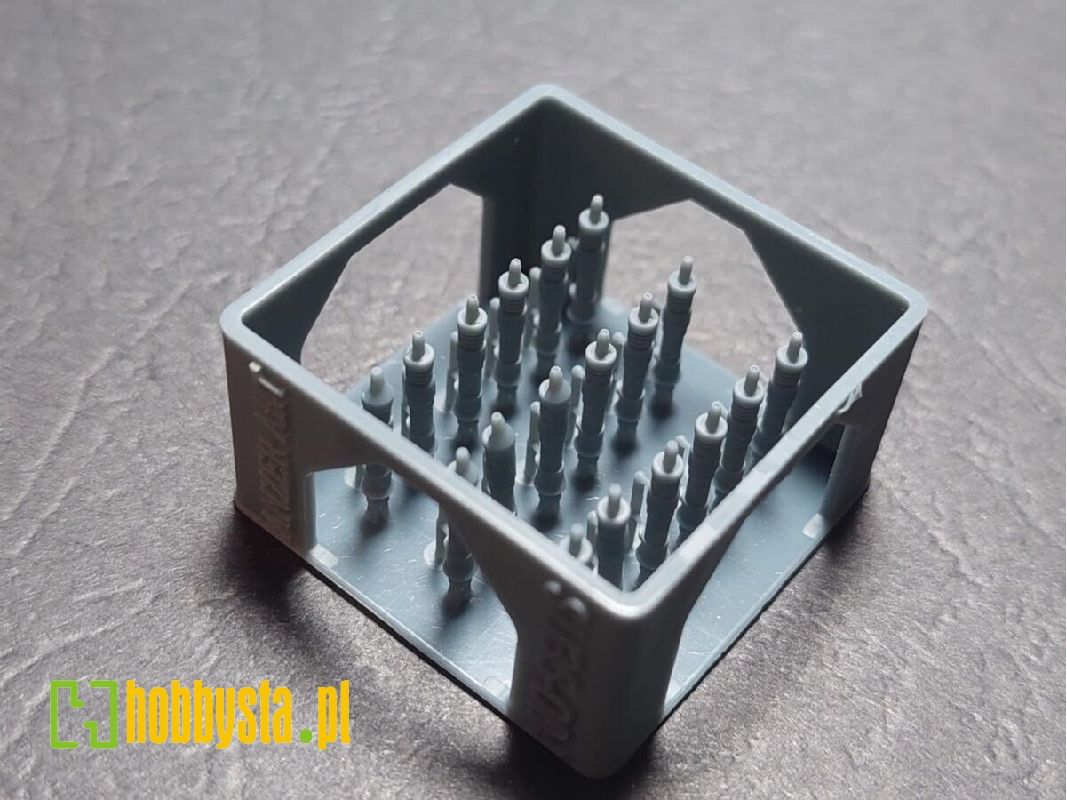 Us/Nato Modern Afv Antenna Mounts - image 1