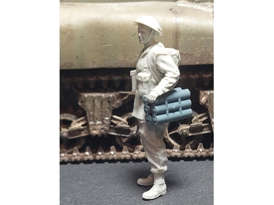 British Piat Team - Soldier No.2 (1 Figure) - image 1